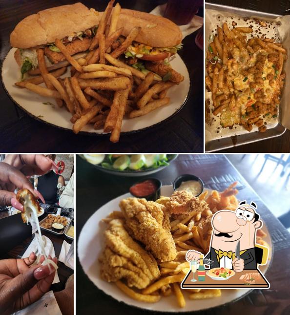The Chimes in Lafayette Restaurant menu and reviews