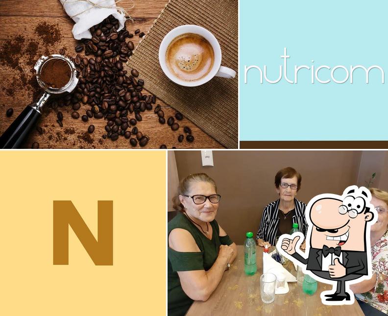 Nutricom Café