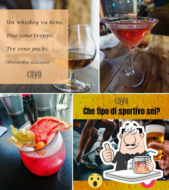 Prenditi un drink dal menu