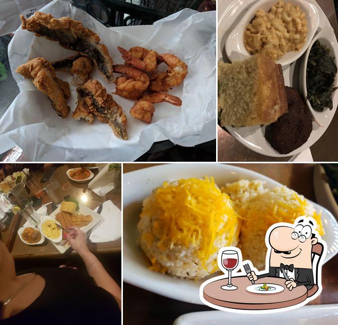 Croakers Spot in Norfolk Restaurant menu and reviews
