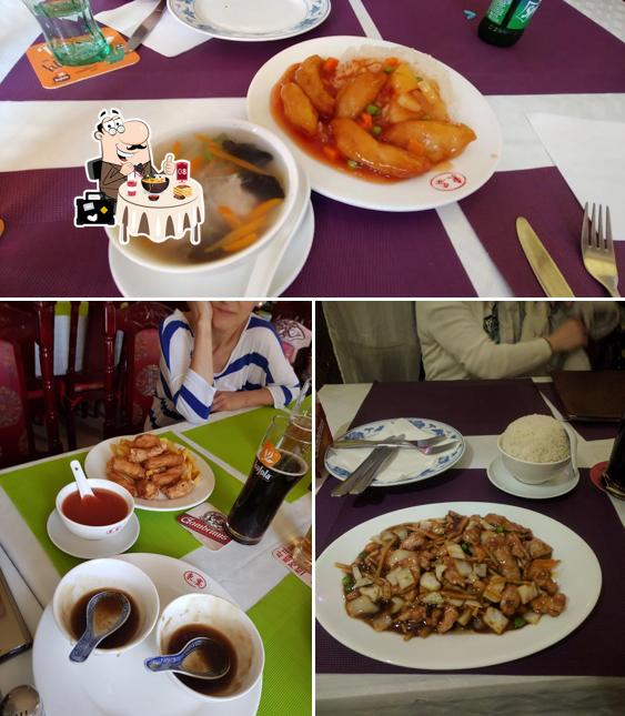 Comida en Čínska restaurace Leknín