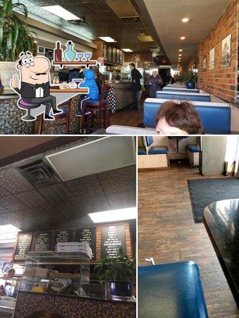 Pizza D'Amore, 8949 Bay Pkwy in New York City Restaurant menu and reviews