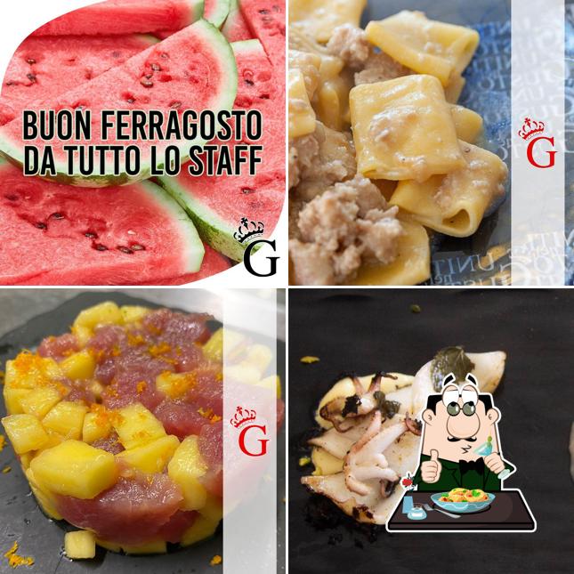 Plats à Uniti Nel Gusto