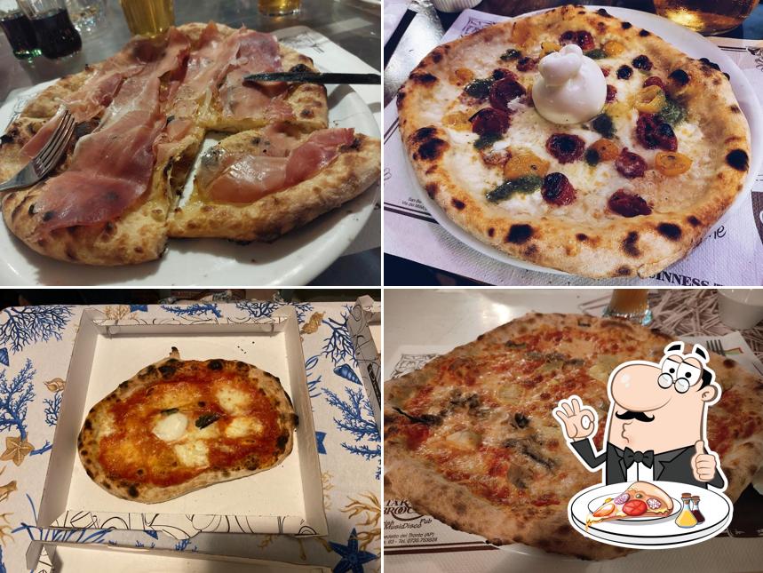 Ordina tra le svariate varianti di pizza