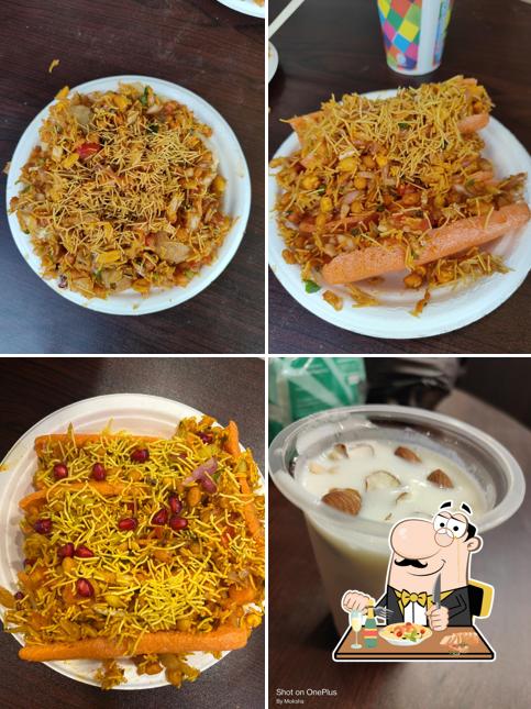 Pad thai at Lassi Grand and Original bangarpet chats