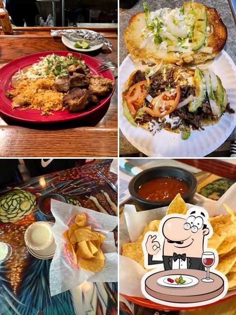 El Burrito Loco, 4174 Alpine Ave NW STE B in Comstock Park Restaurant