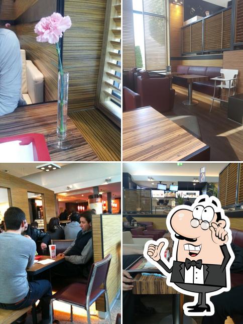 L'intérieur de McDonald's