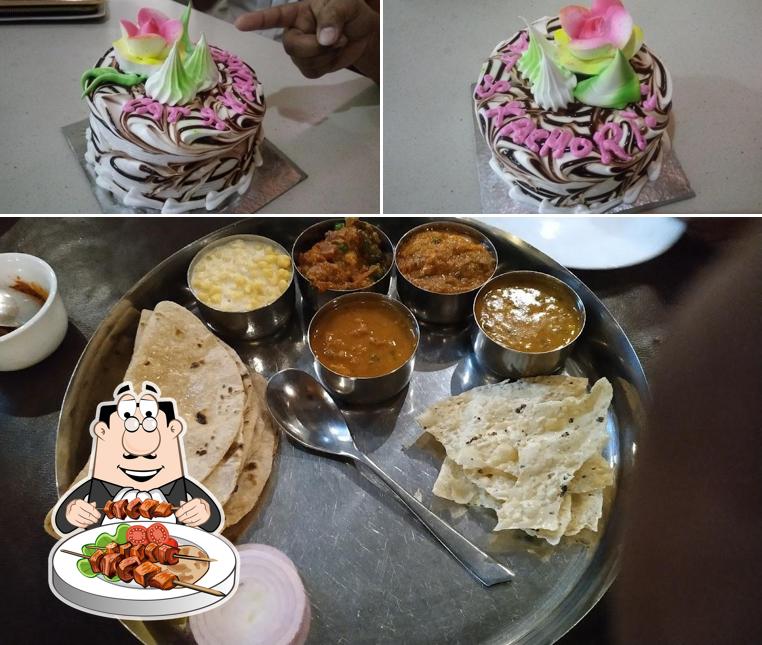 Food at Mosa Jalebi Bhandar