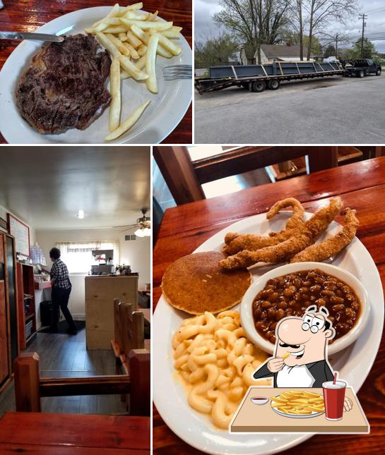 Farm House Grill, 409 Roland Ave in Owenton Restaurant menu and reviews