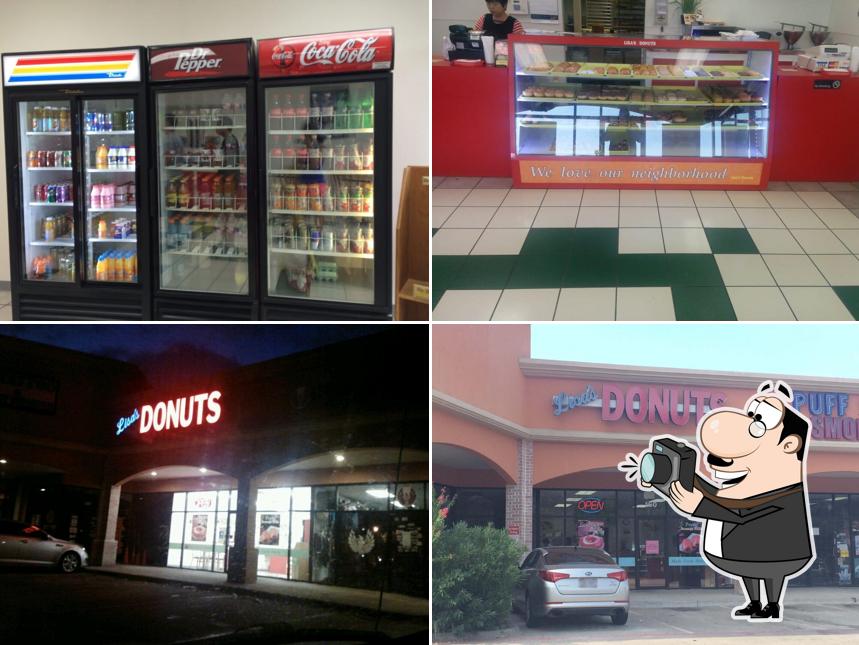 Взгляните на снимок кафе "Lisa's Donuts"