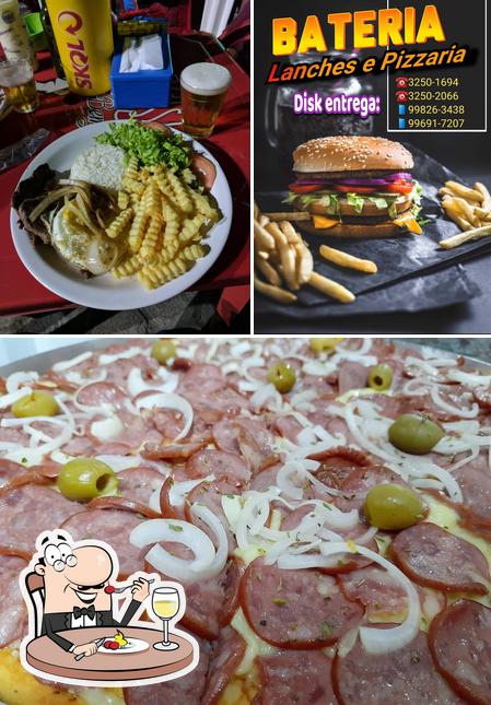 Platos en Bateria Lanches e Pizzaria