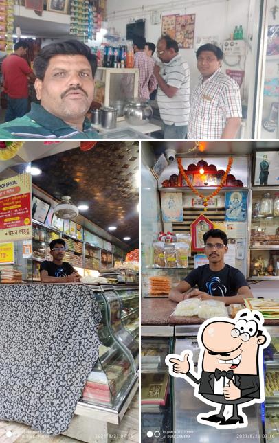See this image of PANDE CHAT BHANDAR