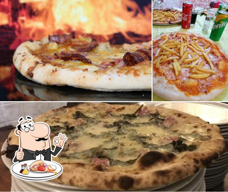 Scegli una pizza a Su Licàntzu