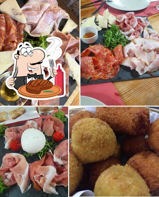 e Mo Se Magna serve pasti a base di carne