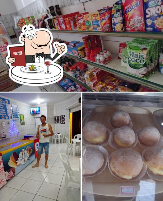 A foto da comida e interior no PADOKA DA FAMILIA