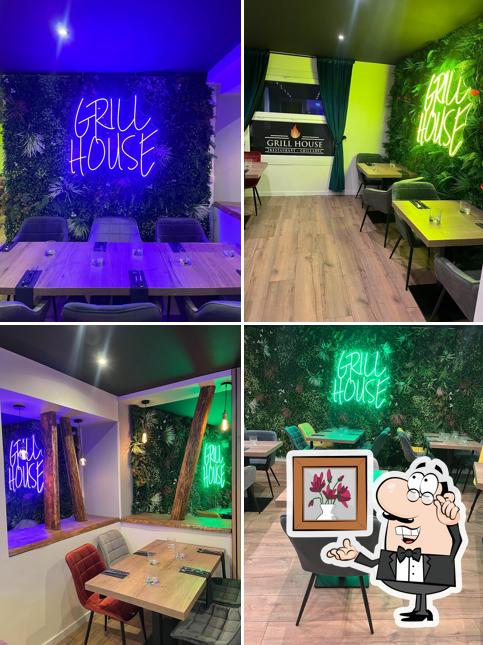 L'intérieur de Restaurant GRILL HOUSE