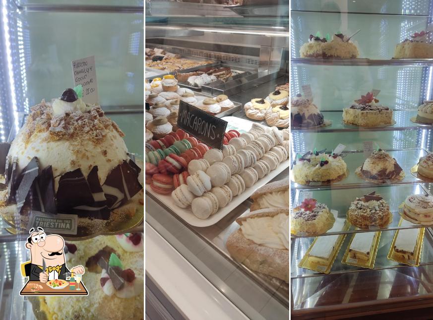 Cibo al Pasticceria Triestina