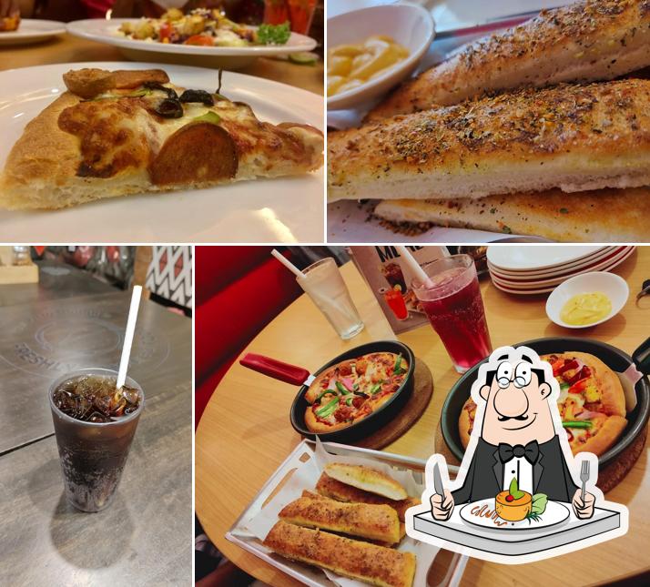 Meals at Pizza Hut Sashthamangalam, Trivandrum