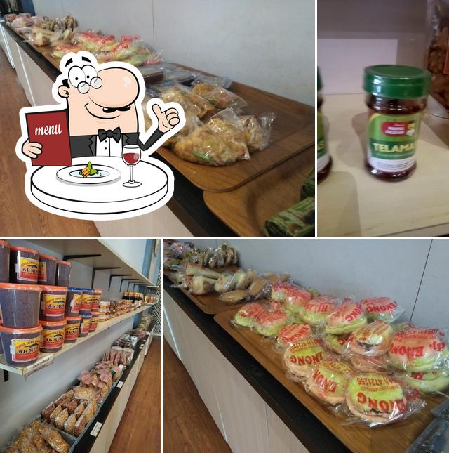 Hj. Enong Bakery, Banjarmasin Restaurant reviews