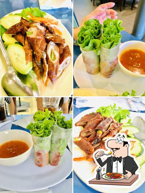 Food at Rong Biển Restaurant
