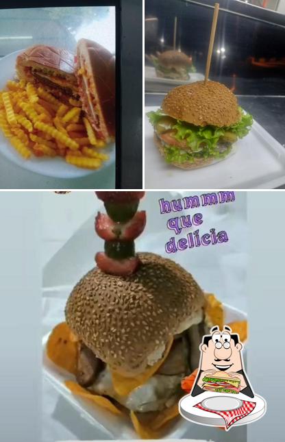Lanche em movimento food truck