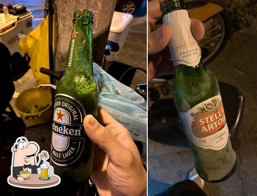 Peça uma tulipa de cerveja leve ou escura