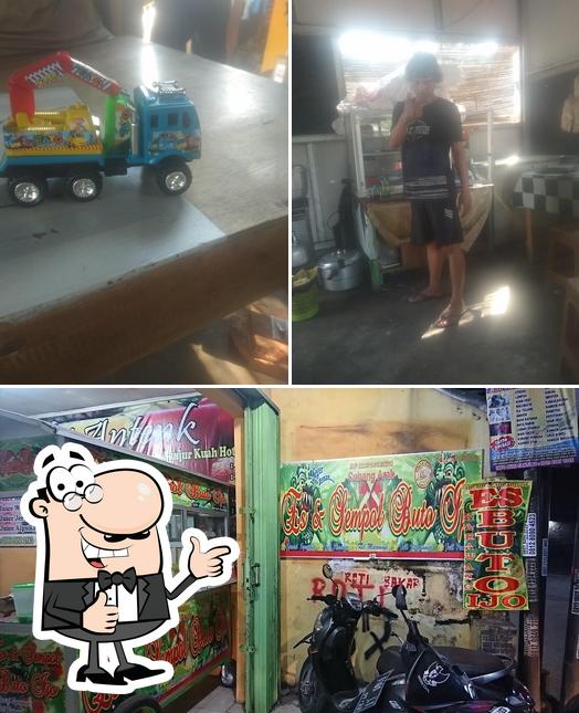Cafe Juice Putra Antenk, Karawang Restaurant reviews
