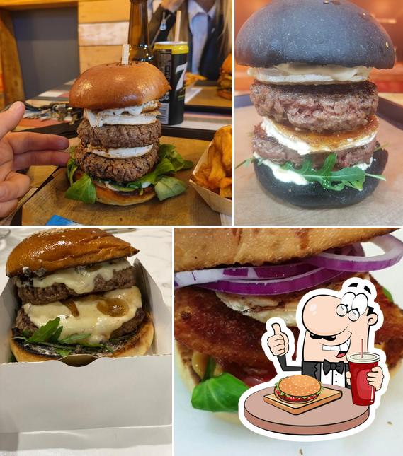 Try out a burger at UP TO YOU Burger Maison