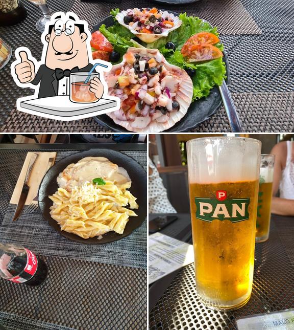 La photo de la boire et table à manger de Kogo Restaurant’s