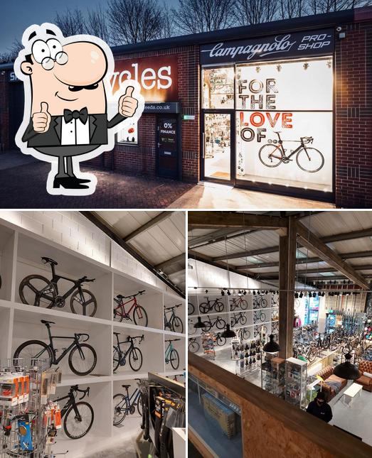 lifecycles leeds bike shop