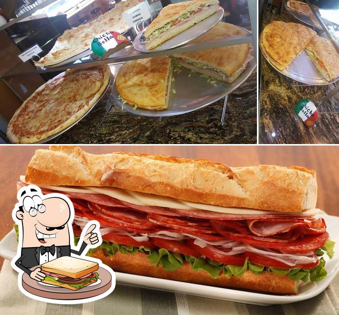Chicho Bella Pizzeria & Subs in Reading Restaurant menu and reviews