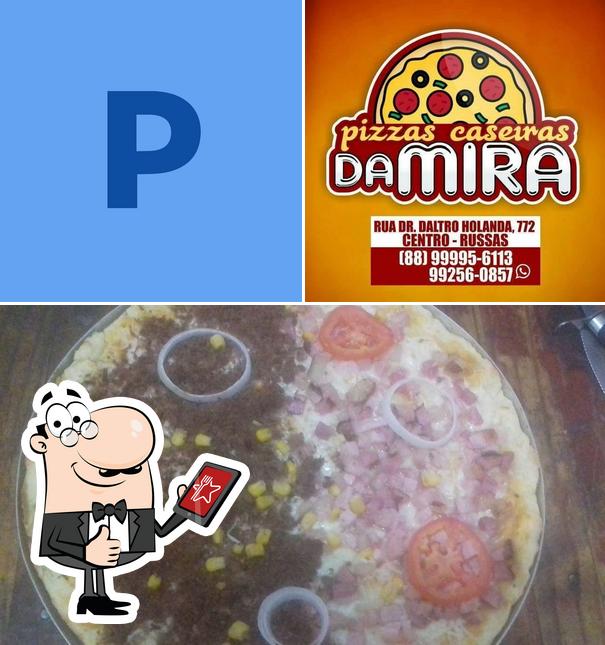 Look at the pic of Pizza Caseira da Mira