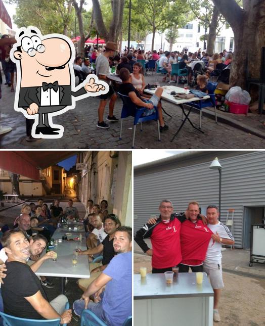 Découvrez l'intérieur de Bar du Cours