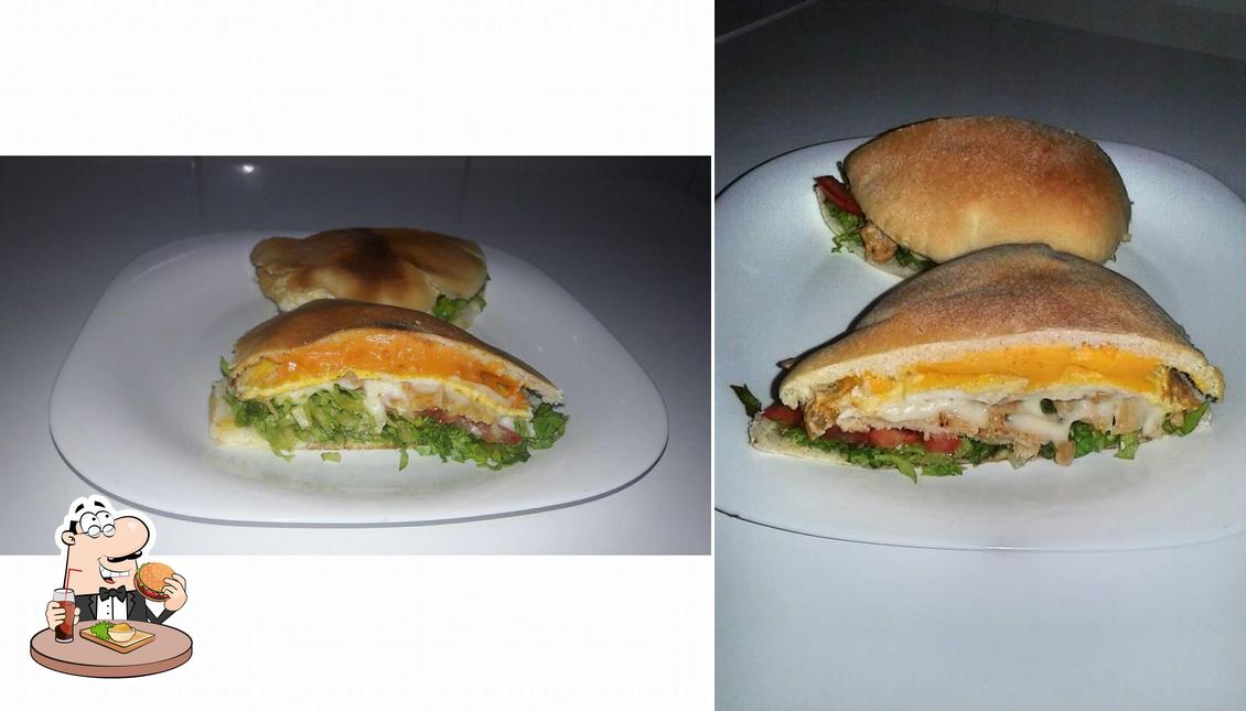 Os hambúrgueres do Chapa Quente Lanches irão satisfazer diferentes gostos
