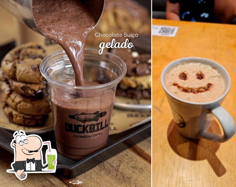 DuckBill Cookies & Coffee fornece uma variedade de bebidas