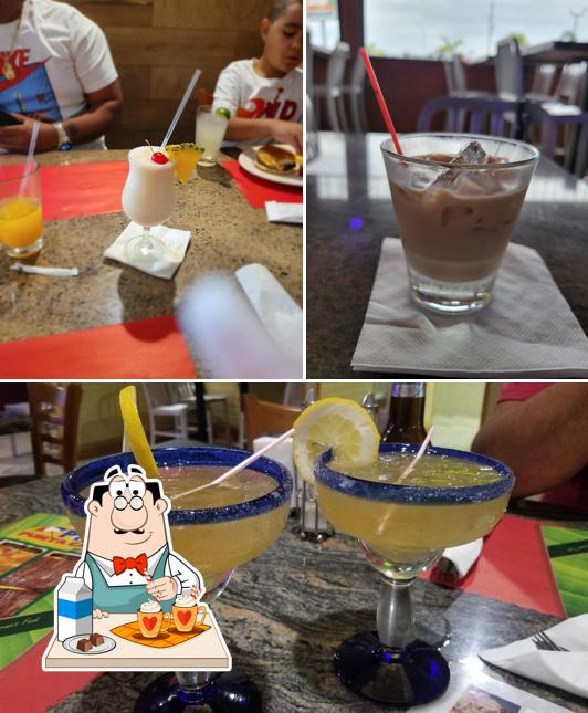 Enjoy a beverage at Punta Cana Restaurant Kissimmee