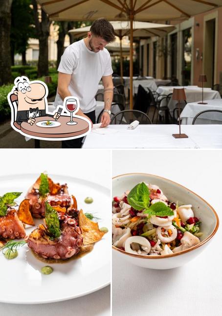 Questa è la immagine che mostra la cibo e esterno di Ávra