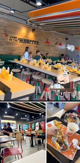 Veja imagens do interior do Burger King