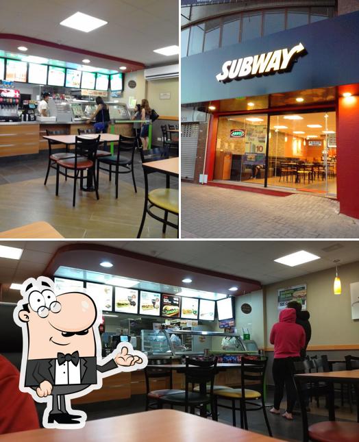 O interior do Subway