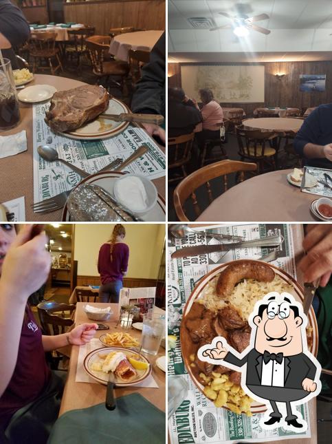 Henry Wahner's in Kent Restaurant menu and reviews