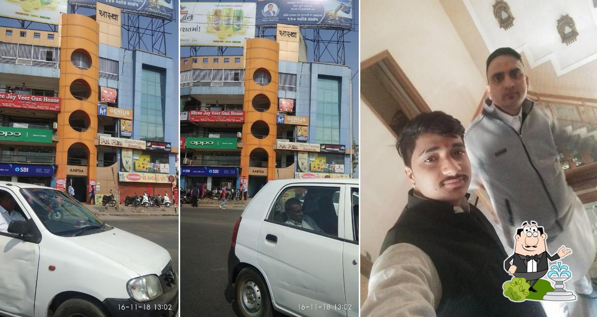Enjoy the view at the outside area of Khana Punjab se