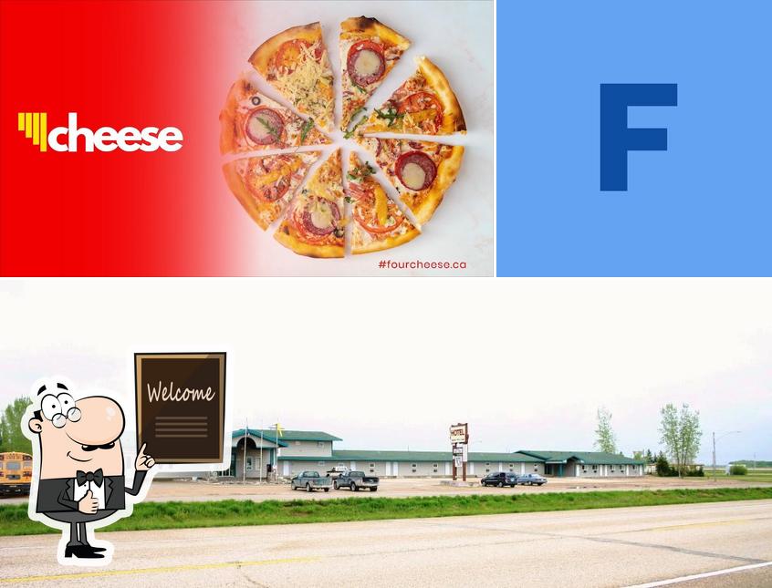 4 Cheese Pizza
