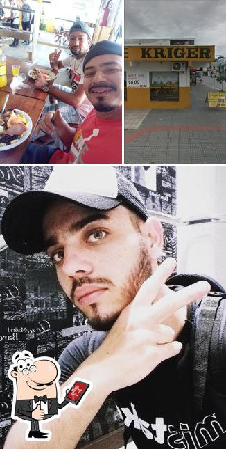 Look at the image of Restaurante e Assados Kriger