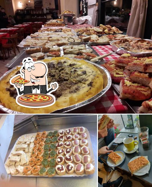 Ordina una pizza a Rendez Vous Cafe'