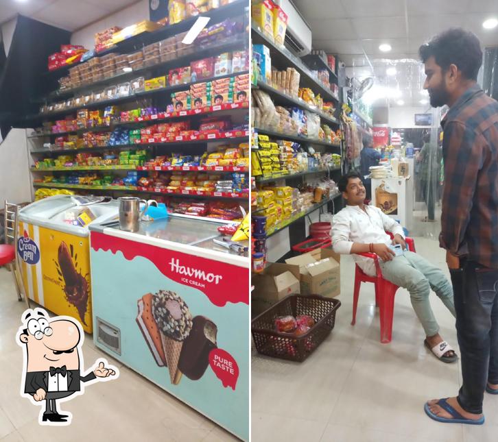 Royal made bakers & restaurant, Banthra Sikander Pur Restaurant reviews