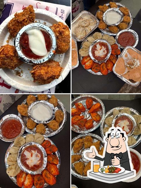 Giri Momos Centre