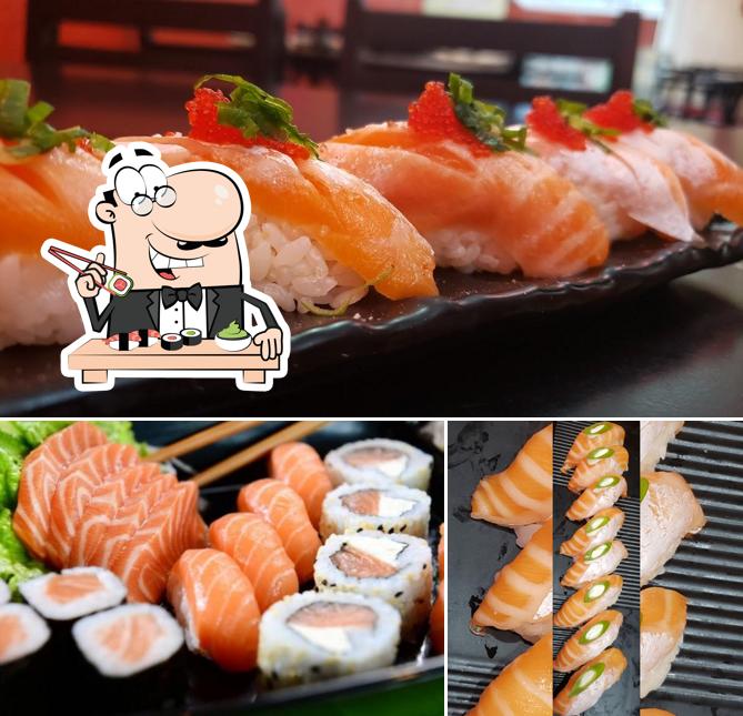 Rolos de sushi são disponibilizados no YUKI SUSHI delivery