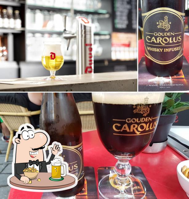 Vous pouvez prendre une pinte de bière blonde ou brune