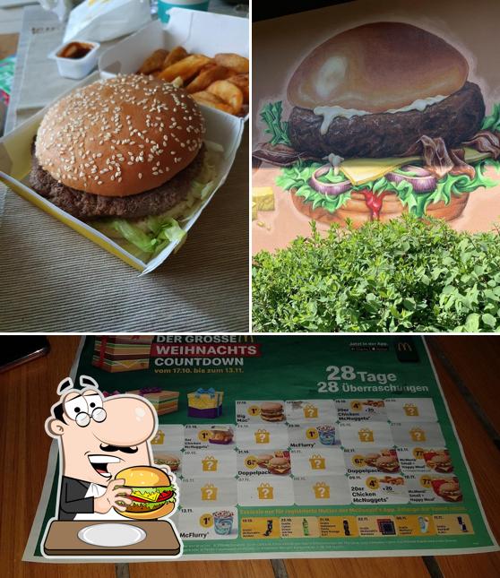 Commandez un hamburger à McDonald's