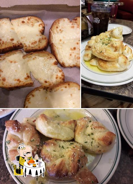 Alberto's Pizzeria Italian Restaurant Since 1956 in Edgewater